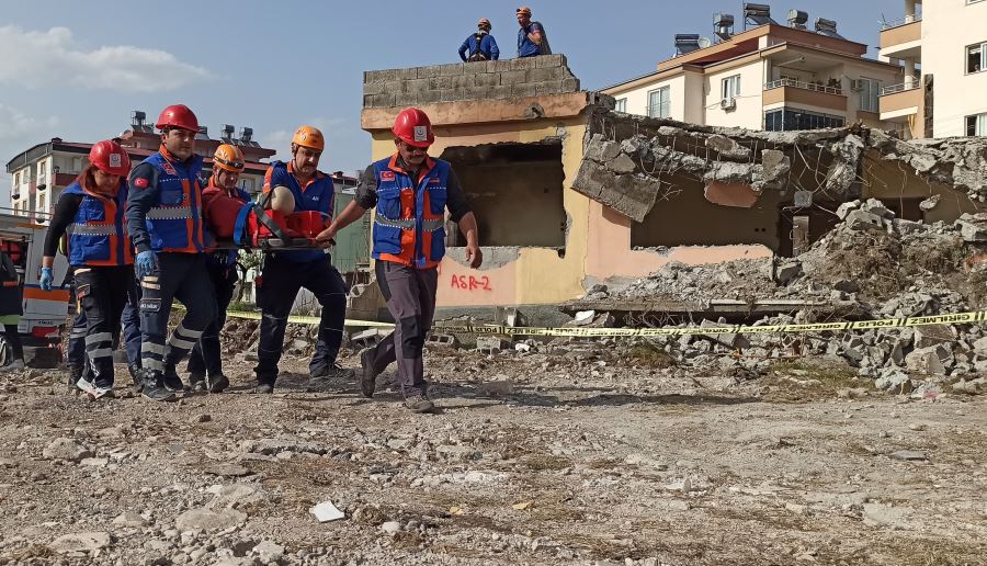 AFAD TATBİKATI GERÇEĞİ ARATMADI 