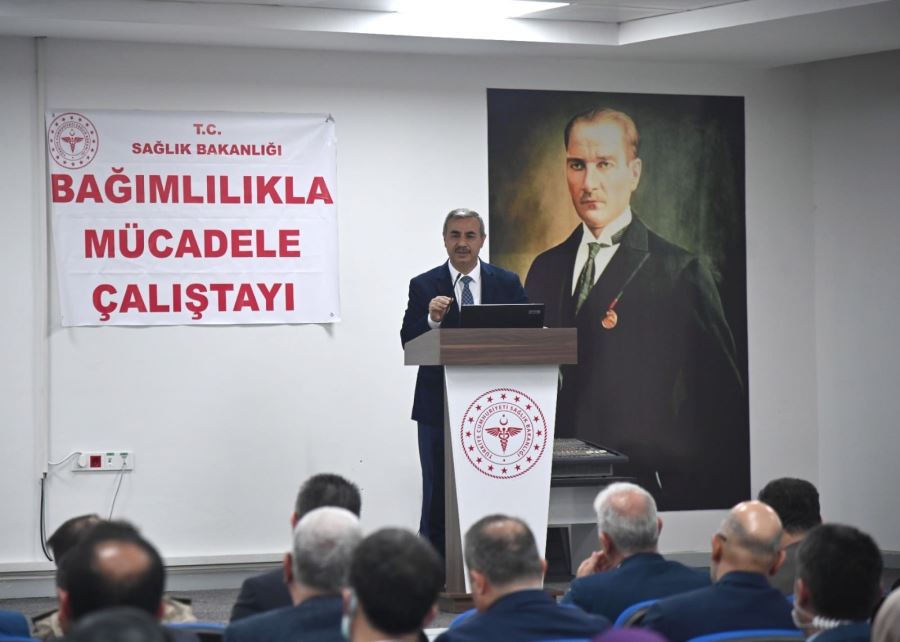 BAĞIMLILIKLA MÜCADELE ÇALIŞTAYI BAŞLADI
