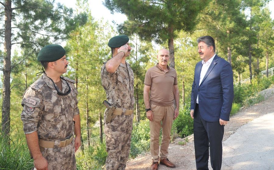 Vali Yılmaz, Özel Harekat Polislerinin bayramını kutladı